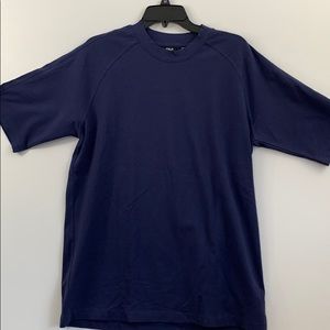 Fila M navy blue tee shirt sleeve